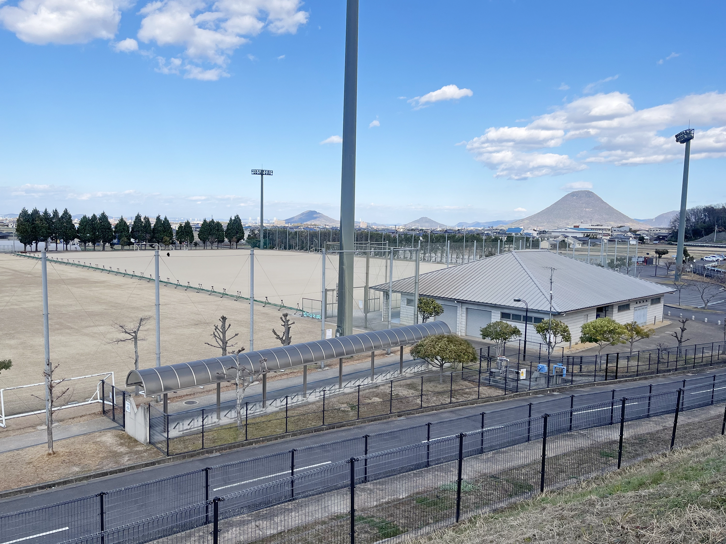 ナイター設備完備